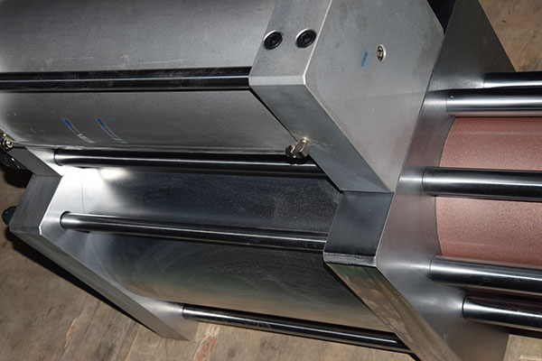 60噸的標準型增壓缸產品細節圖2